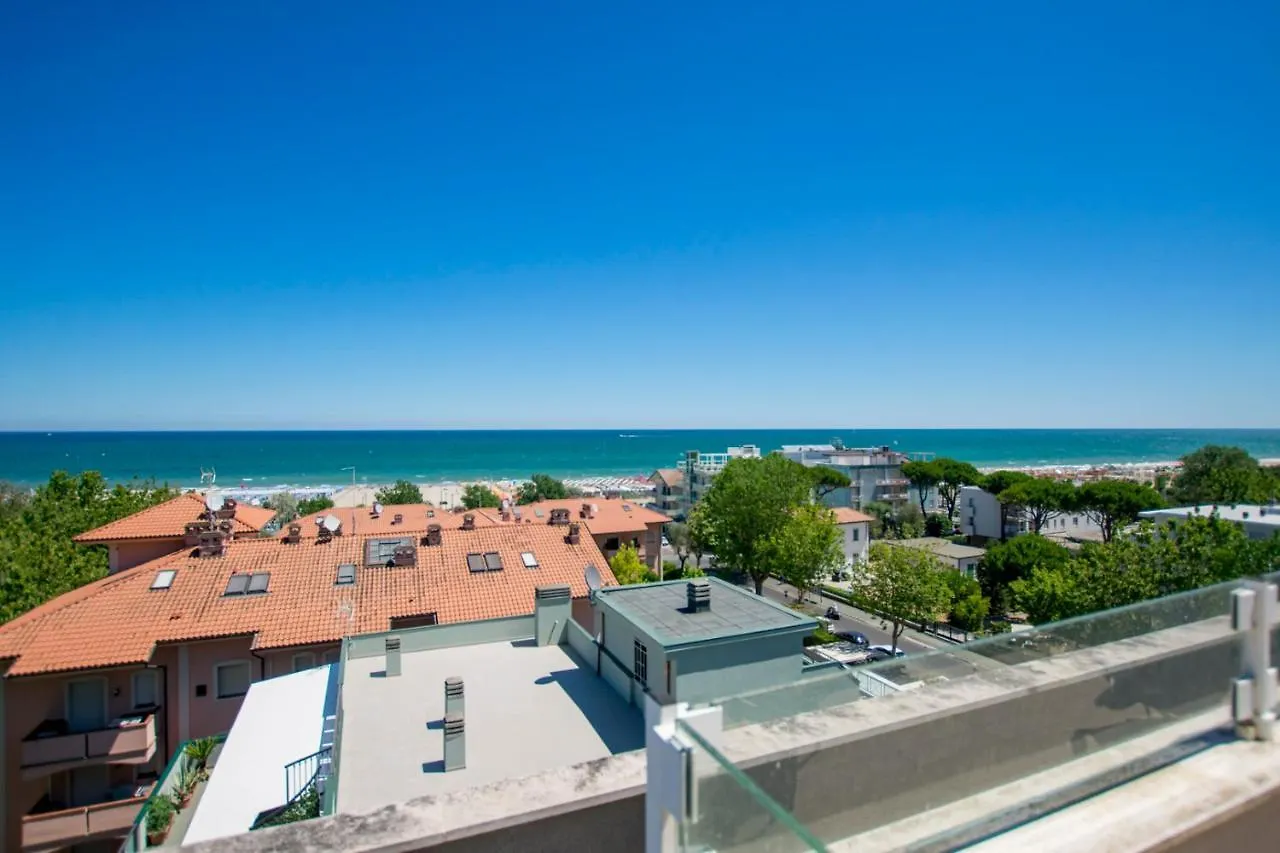 Union Park Hotel - Sul Mare Con Piscina Riscaldata -Idromassaggio -Spiaggia - Parcheggio Riccione