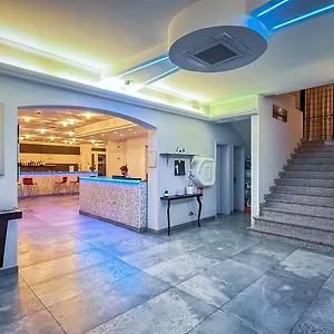 Etna - Nuova Gestione Romagnola Parcheggio Hotel